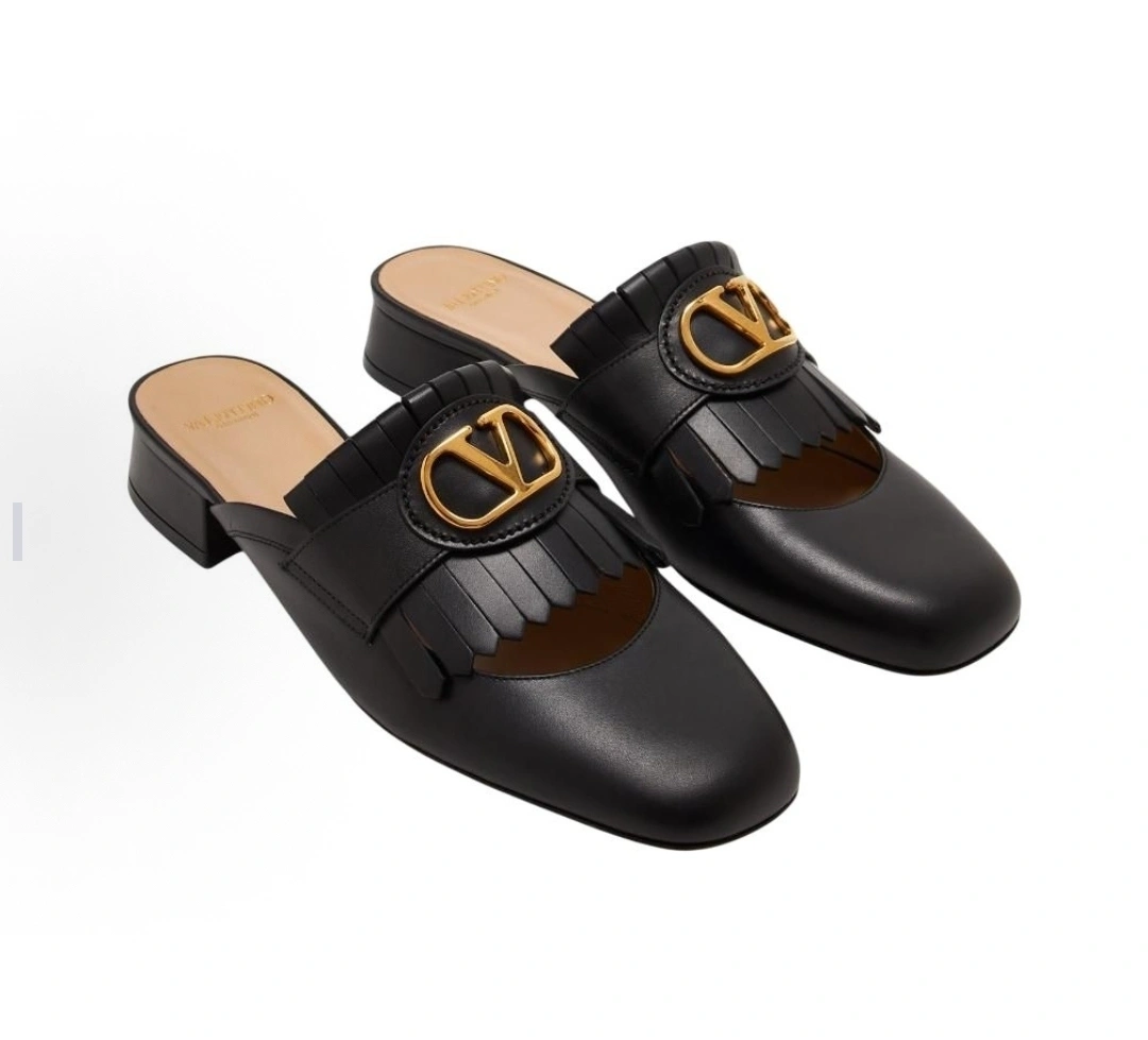 COCO-- V1859ti9o WS0LP8DSH0NO Heel height： 2.5CM Calfskin item:E-X194D4043